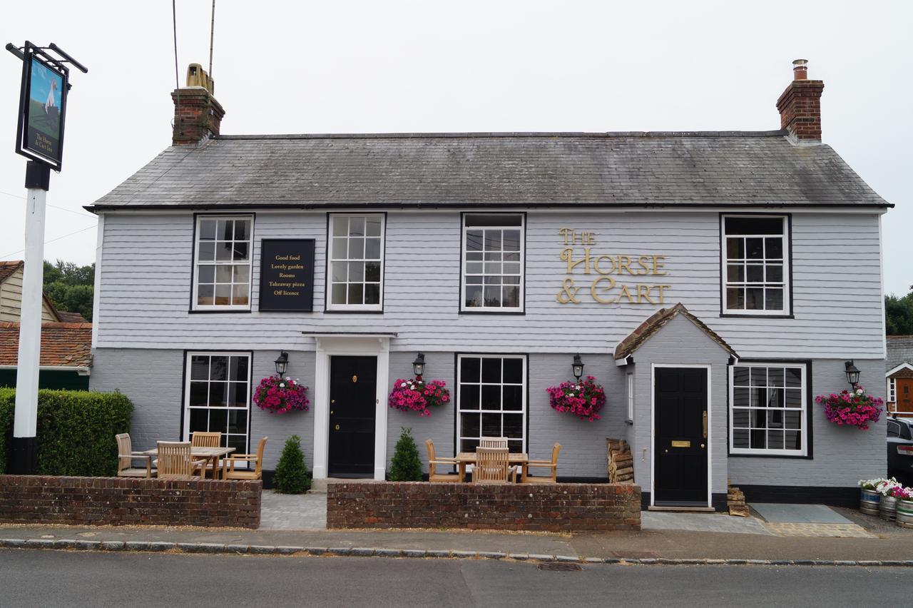 The Horse & Cart Hotel Peasmarsh Bagian luar foto
